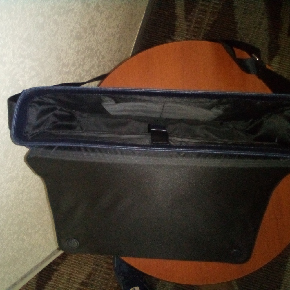 Michael Kors Harrison Bag